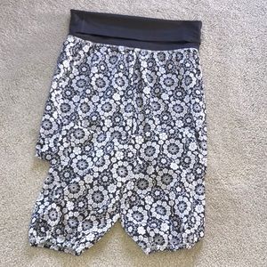 Lululemon floral parachute pants